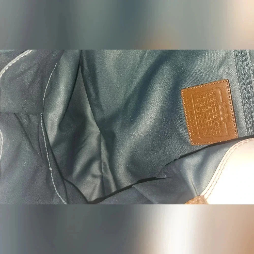 Coach Cream and Brown Hobo Bag - Picture 16 of 16